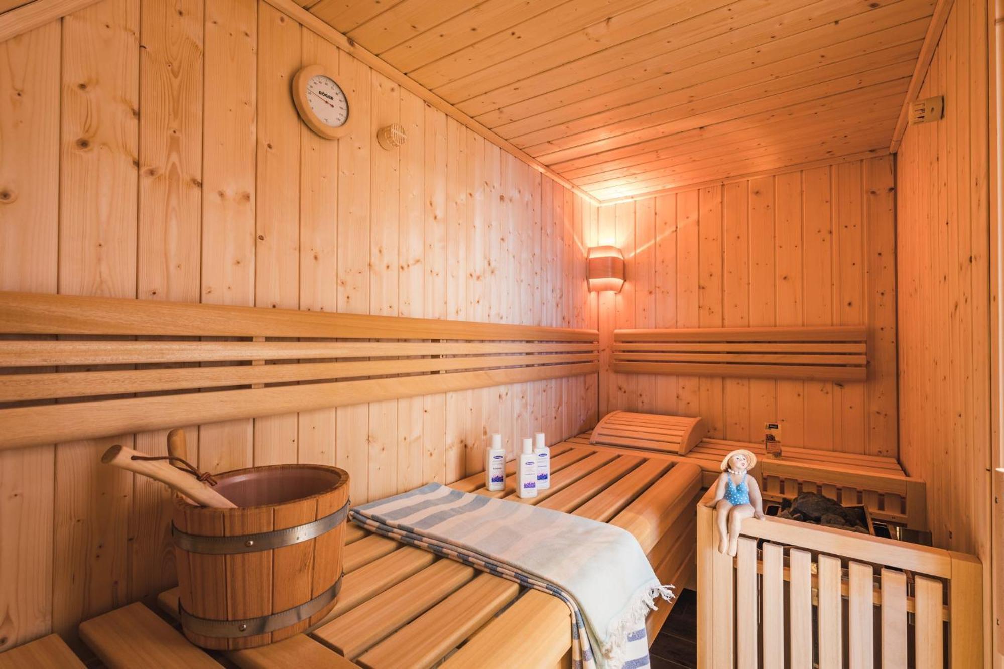 Haus Pinguin Villa Zingst Luaran gambar
